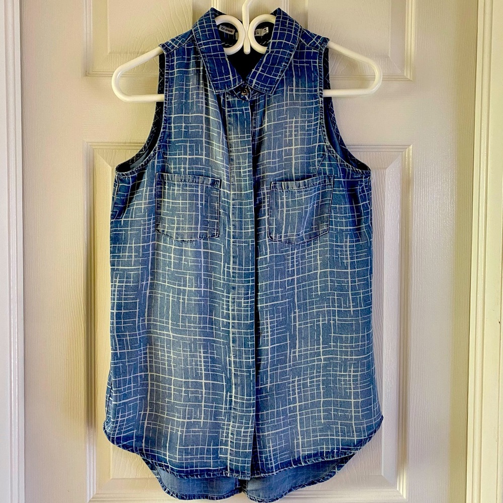 Kenneth Cole REACTION Sleeveless Tencel Jeanshirt